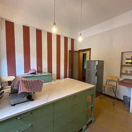 Room & Breakfast D'Annunzio 拉文纳 外观 照片