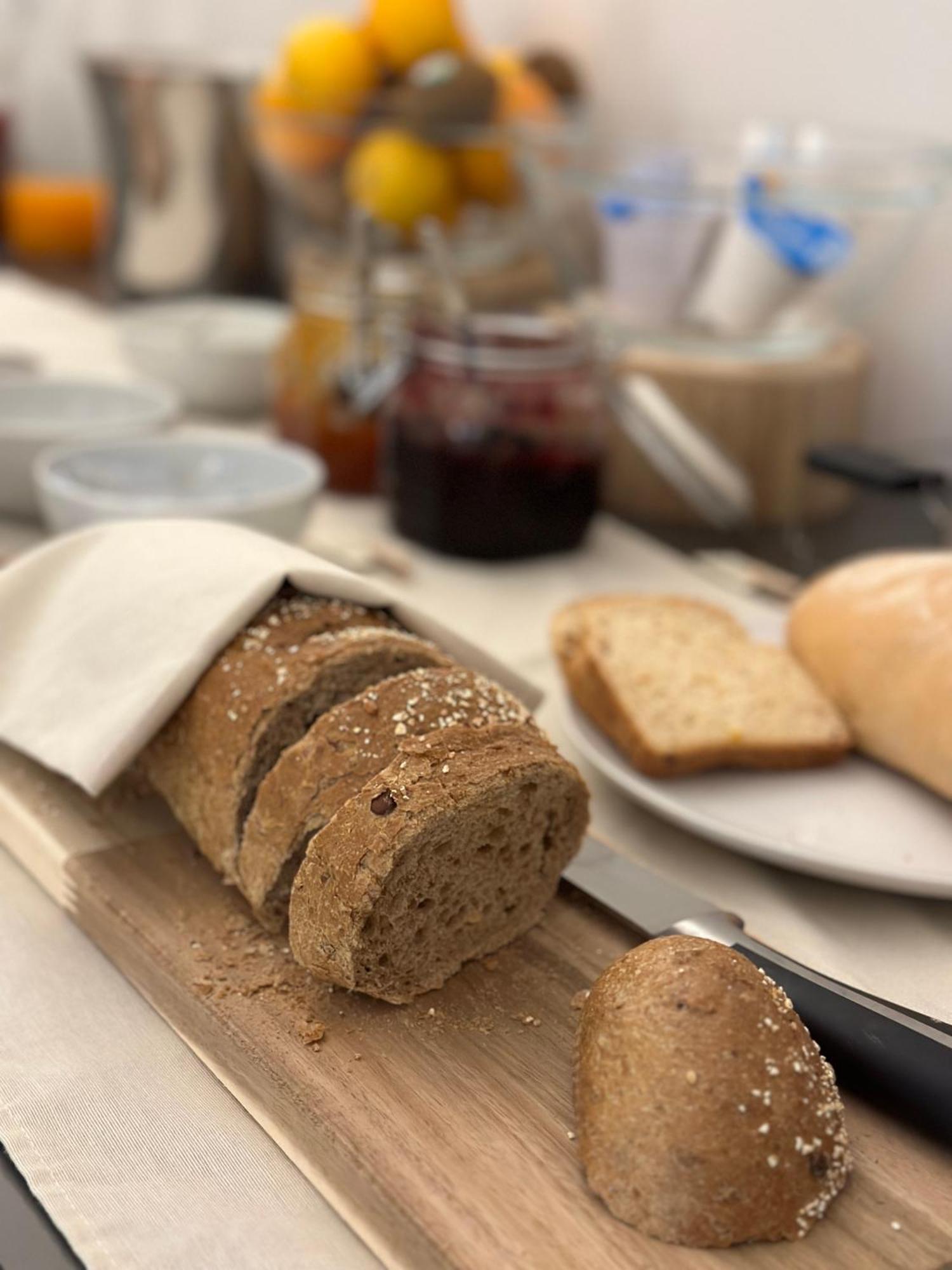 Room & Breakfast D'Annunzio 拉文纳 外观 照片