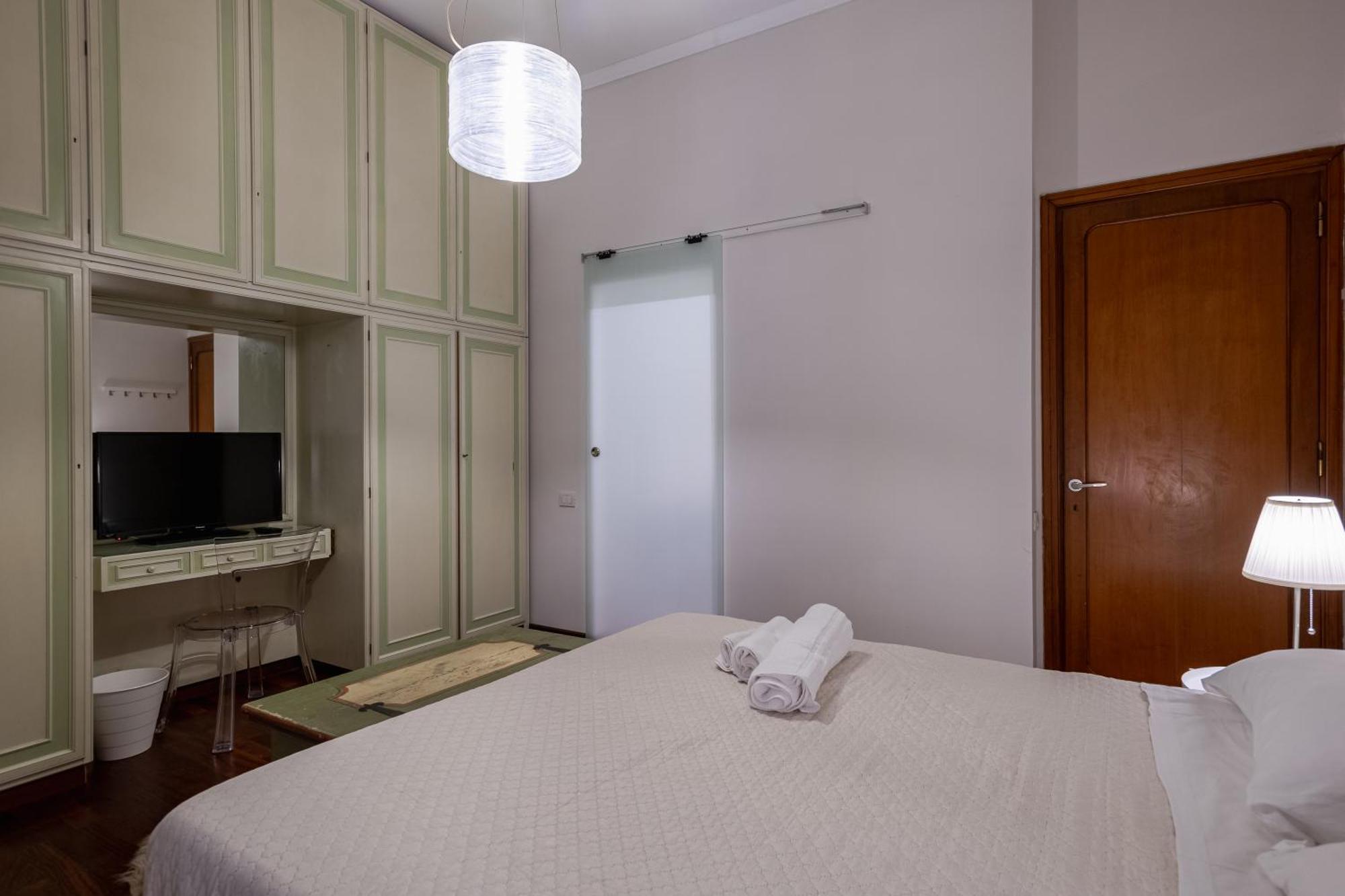 Room & Breakfast D'Annunzio 拉文纳 外观 照片