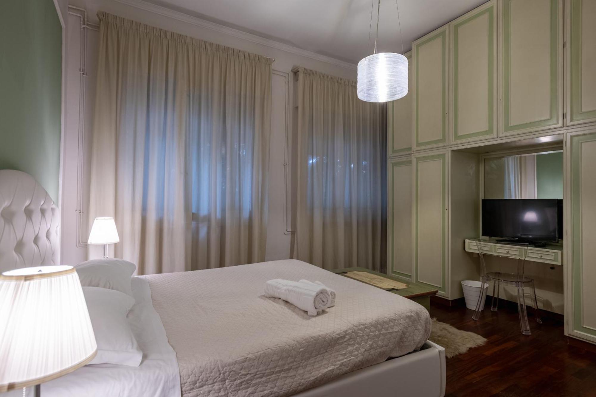 Room & Breakfast D'Annunzio 拉文纳 外观 照片