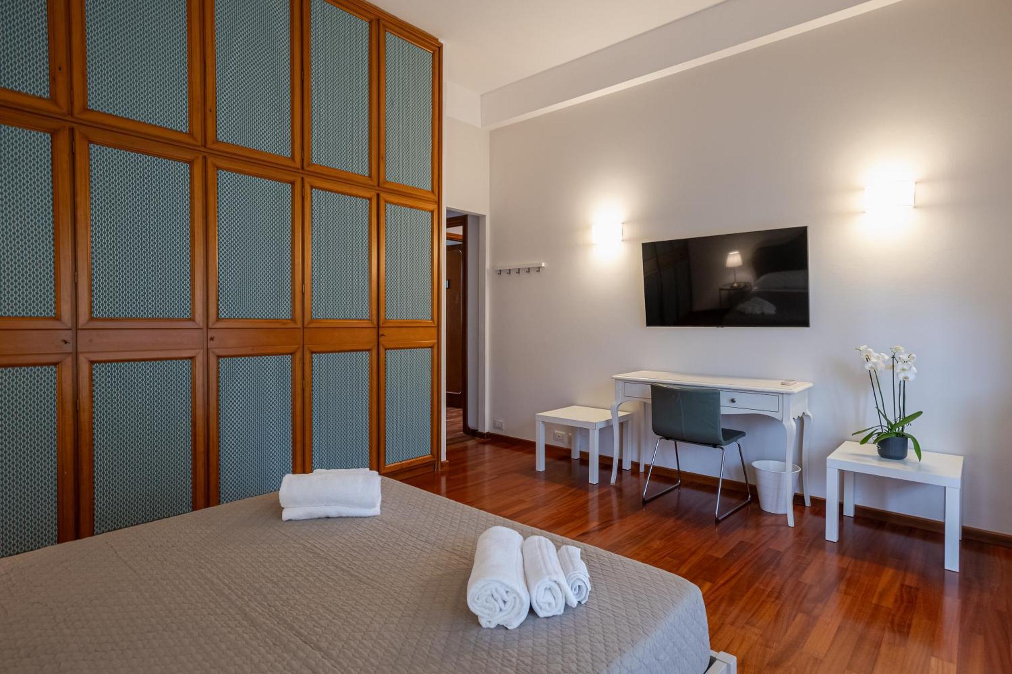 Room & Breakfast D'Annunzio 拉文纳 外观 照片